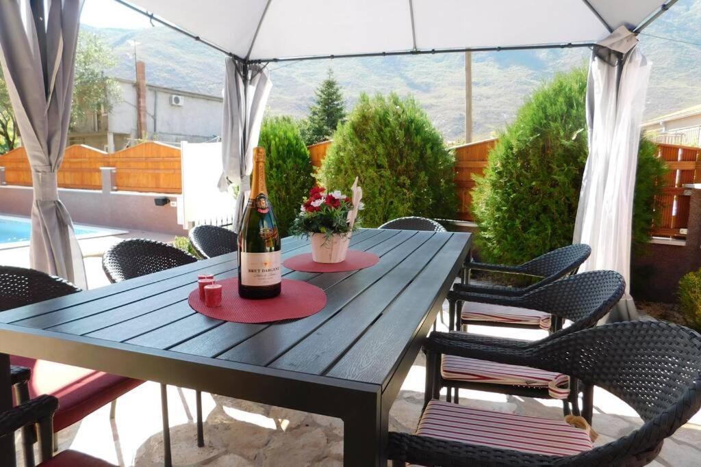 Holiday Home Jass Near Makarska Zagvozd Exterior foto